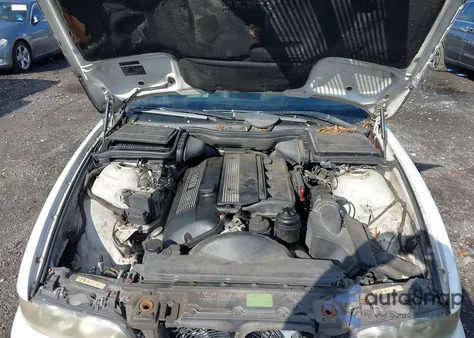 2003 BMW 530Ia из США, поврежденный, VIN WBADT63473CK35831